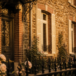maison meulière avantage inconvénient façade pierre brique